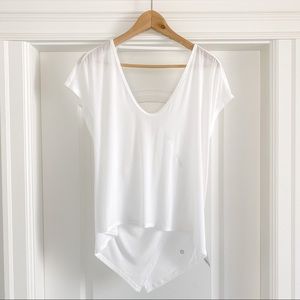 LULULEMON Playful Practice SS - Size 6, White